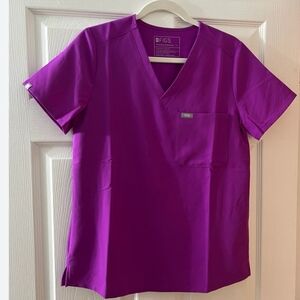 Figs Catarina One Pocket Top